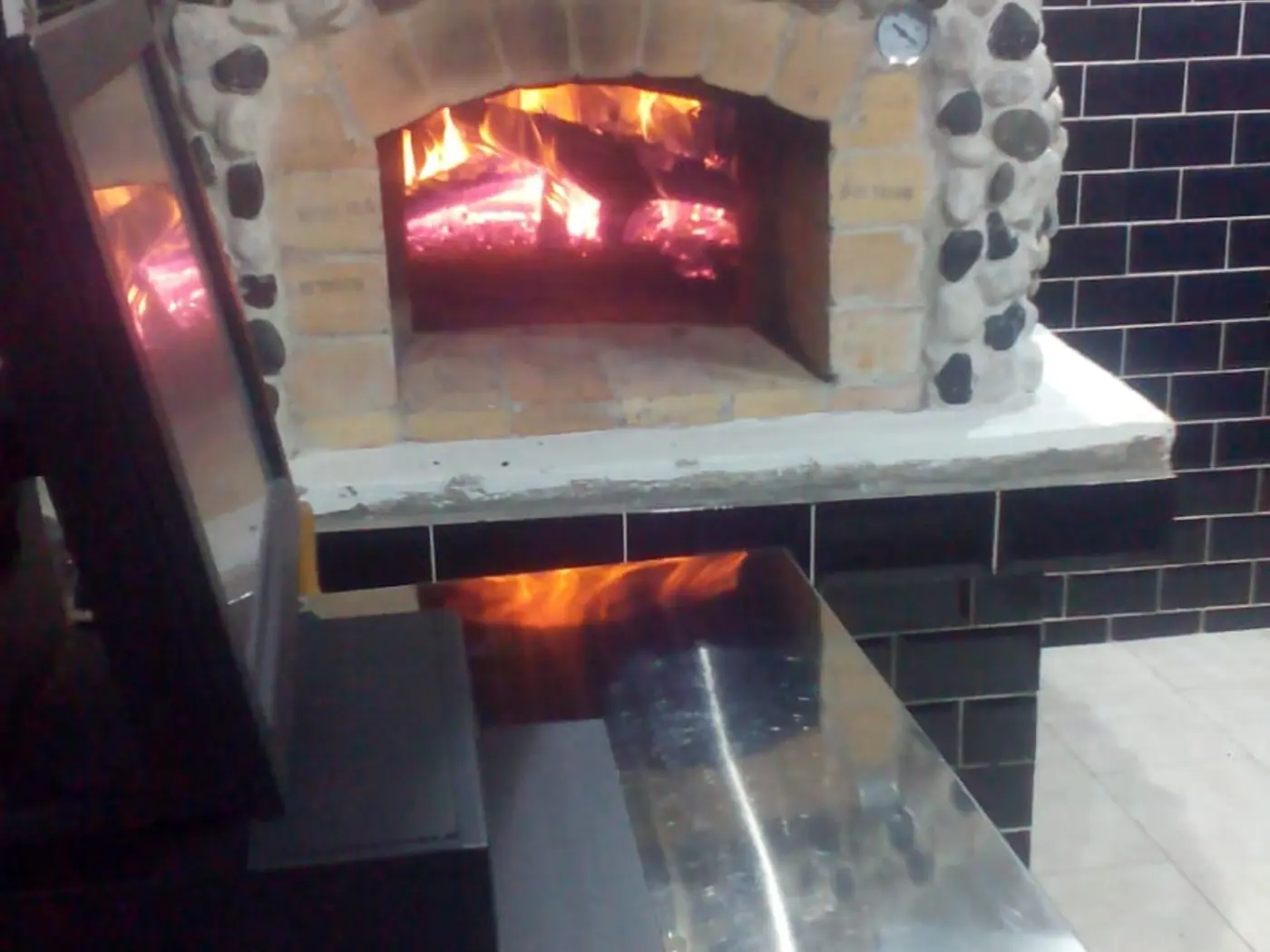 Neapolitan Dome Ovens — brick and pizza ovens built by Brillian